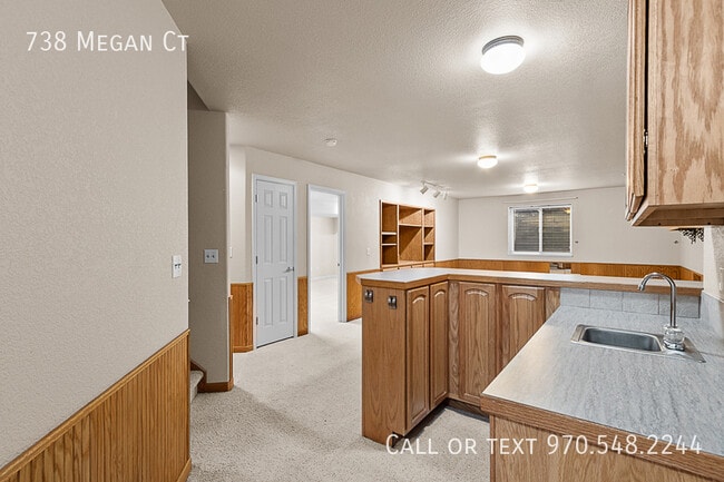 Building Photo - 738 Megan Ct