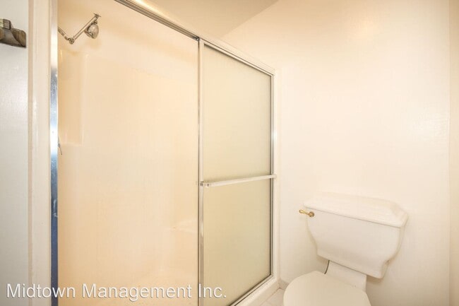 Building Photo - 4 br, 2.5 bath House - 2506 Hastings Dr