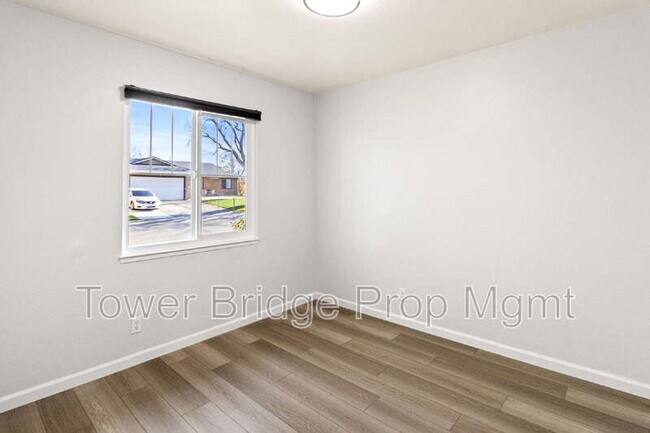 Building Photo - 6405 Friday Cir