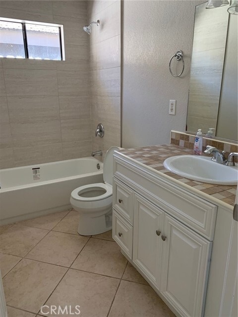 Building Photo - 24150 Cruise Cir Dr