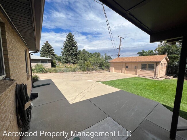 Building Photo - 3 br, 2 bath House - 850 S Flower