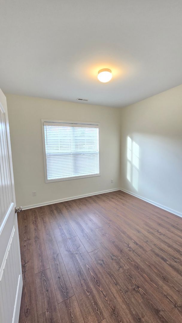 Building Photo - SAYLOR'S WATCH - 3 Bedroom Townhome in Monkey Junction/South Wilmington!