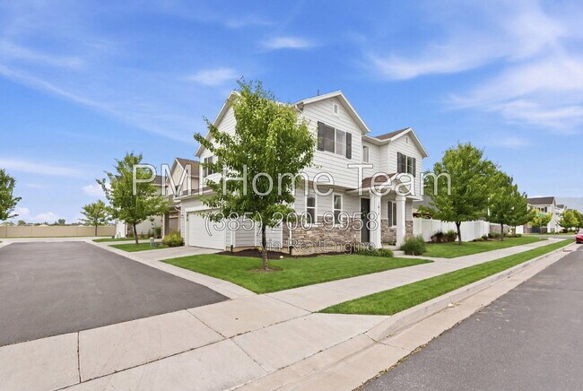 Building Photo - 1812 W Parkview Dr