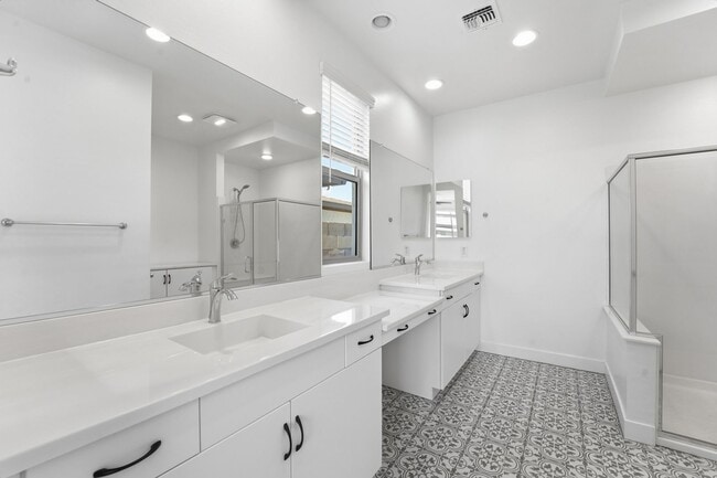 Building Photo - Turnkey 2BR + Flex Space in Ovation at Meridian | Resort-Style 55+ Living