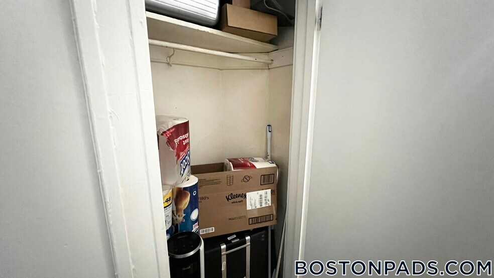 Building Photo - 16-20 Westland Ave.