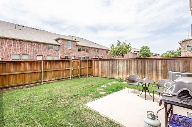 Building Photo - 1173 Landon Ln
