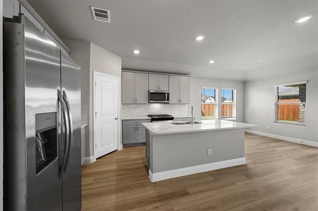 Building Photo - 518 Tribble Dr