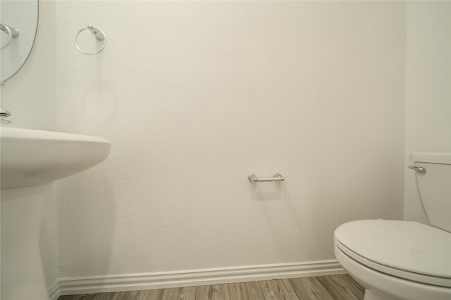 Building Photo - 5929 Priory Dr