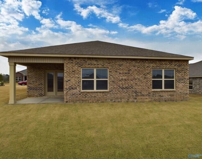 Building Photo - 22444 Regent Dr