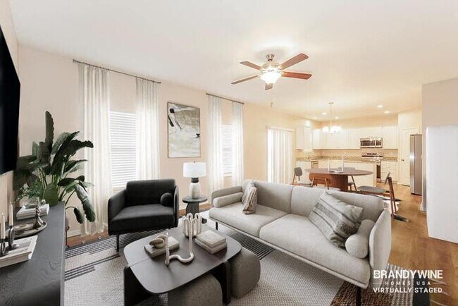 Building Photo - Apply Now! 4BED 3BATH