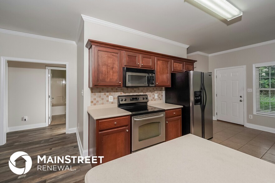 Building Photo - 4162 Hathaway Ln