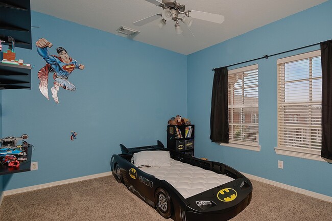 Building Photo - 79 History Row