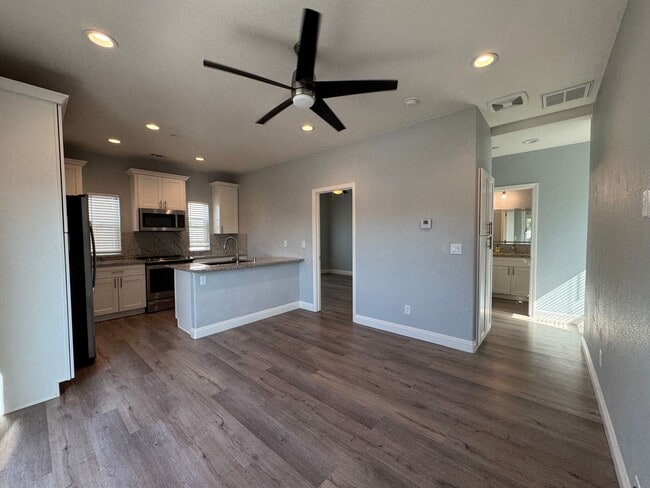 Building Photo - New Construction, All Solar, Three Bed, Th...