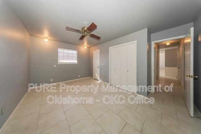 Building Photo - 3826 NW 64th St