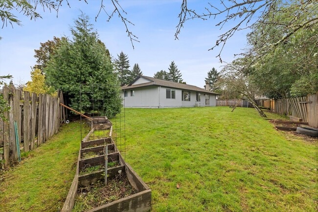 Building Photo - Charming 3-Bedroom Home on Quiet Cul-de-Sac