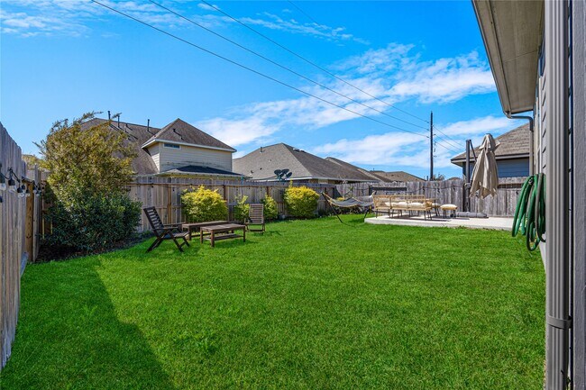 Building Photo - 20323 Rainflower Bay Ln