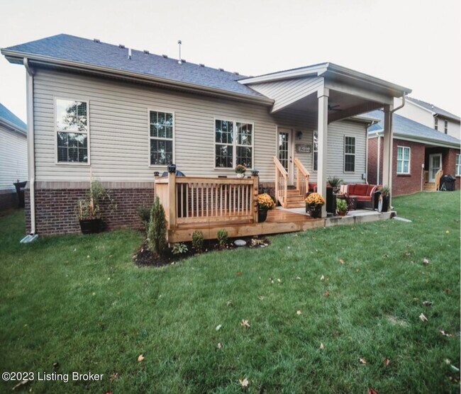 Building Photo - 1886 Carabiner Way