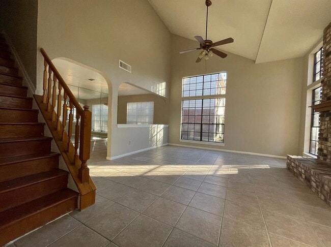 Building Photo - 88 W Rainbow Ridge Cir