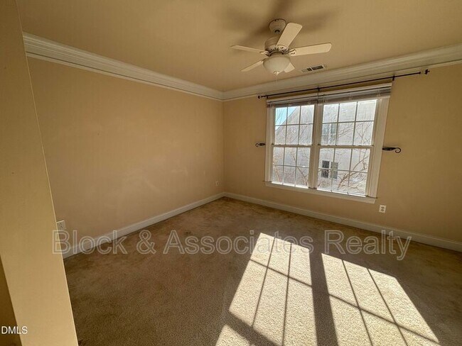 Building Photo - 11729 Broadfield Ct