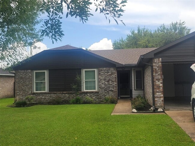 Building Photo - 2518 Fredericksburg Dr