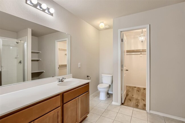 Building Photo - This well-maintained 4 bedroom home is located in a quiet neighborhood that has a community park ...