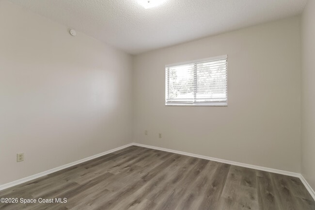 Building Photo - 2395 Florida Ave