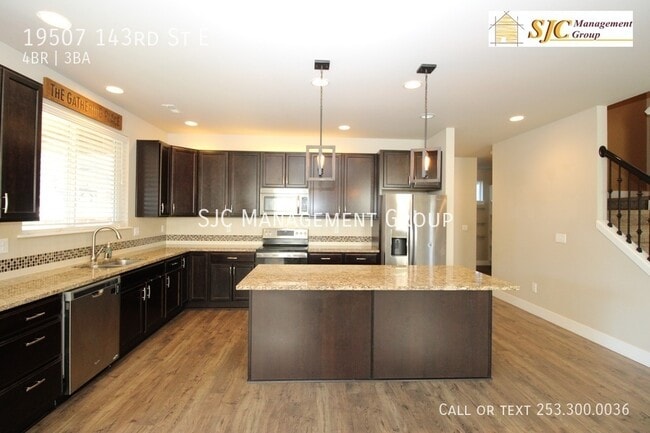 Building Photo - 19507 143rd St E