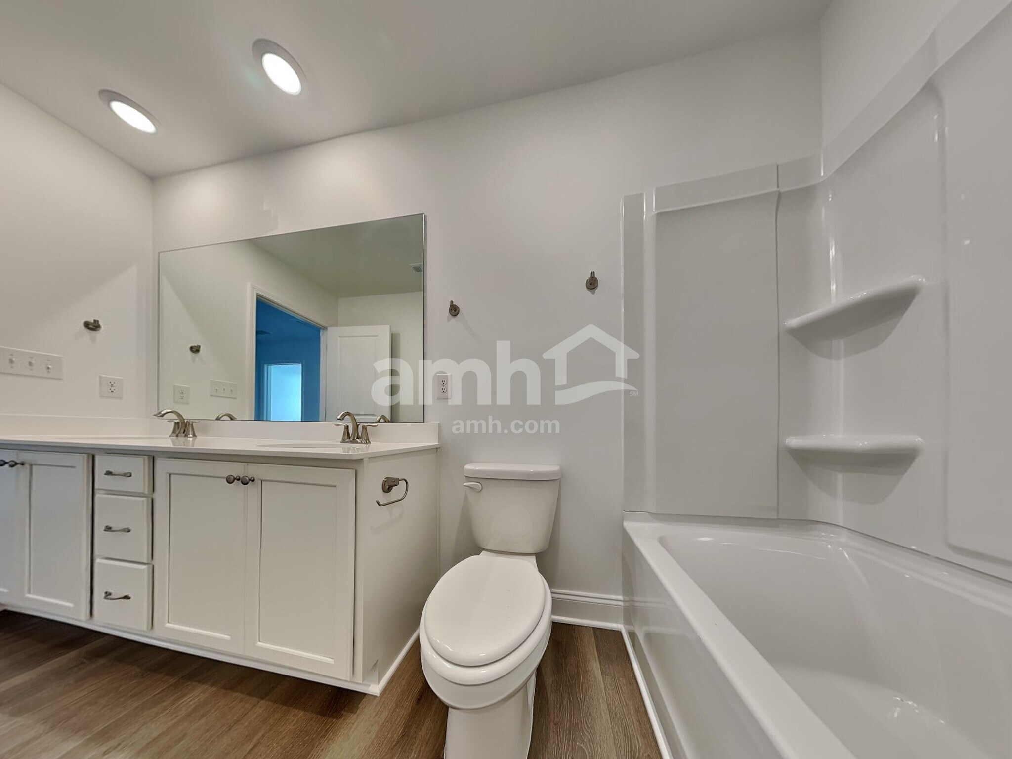 Building Photo - 210 Argea Dr