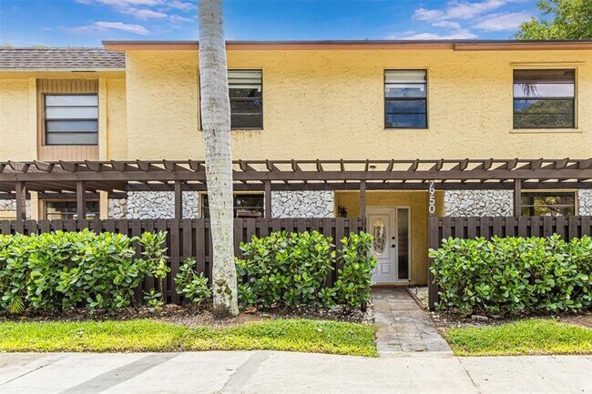 Building Photo - 7950 NW 11th Ct