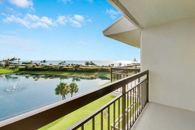 Building Photo - 601 S Seas Dr