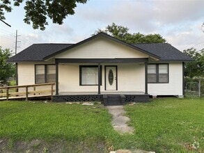 Building Photo - 1934 Austin Ave