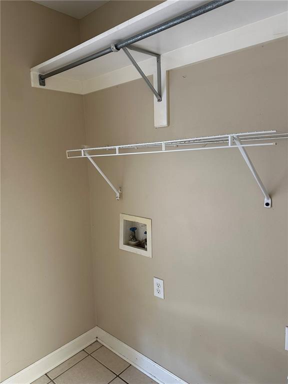 Building Photo - 231 Lakeview Dr