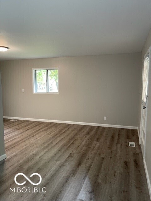 Building Photo - 3719 Celtic Dr