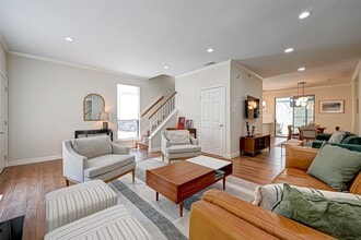 Building Photo - 1201 McDuffie St