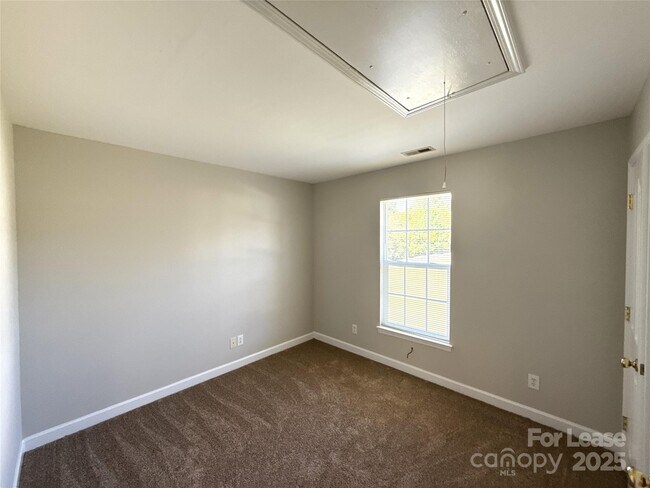 Building Photo - 14446 O'Casey Ln