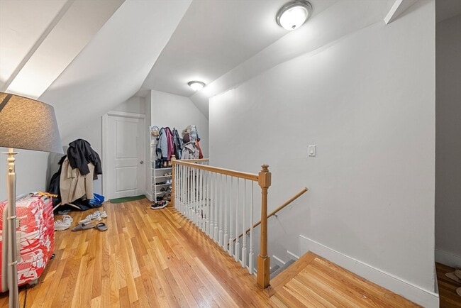 Building Photo - 66 Mozart St