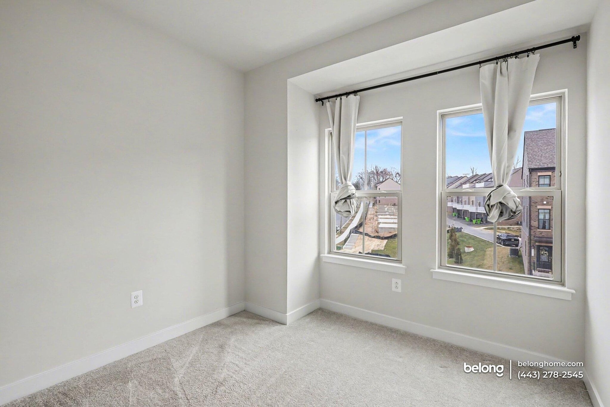 Building Photo - 6118 Northwest Dr