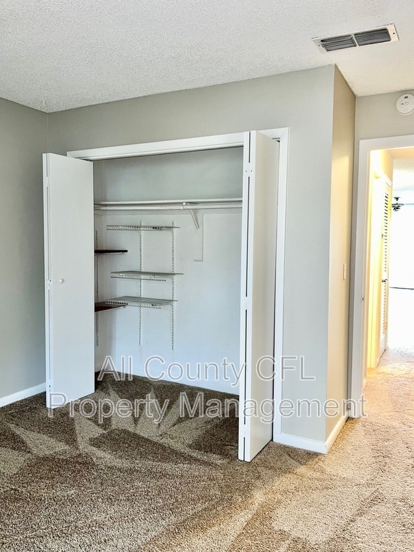 Building Photo - 4371 Aqua Vista Dr