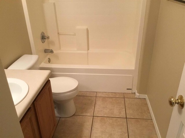 Building Photo - 10530 W Carlota Ln