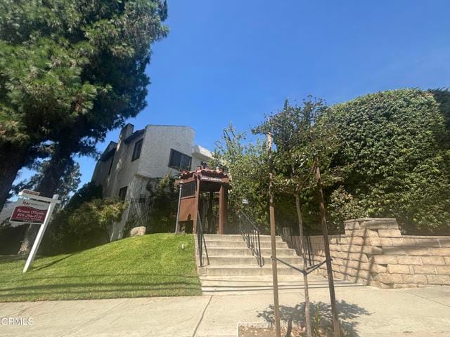 Building Photo - 3200 Fairesta St