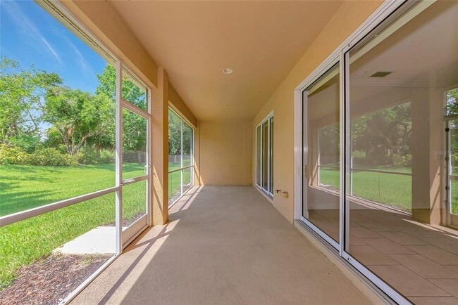 Building Photo - 11415 52nd Ct E