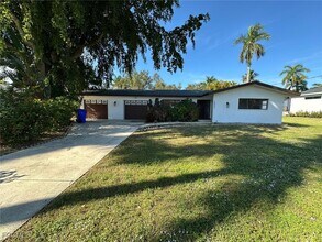 Building Photo - 3933 E River Dr