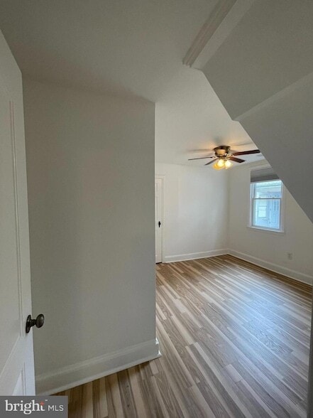 Building Photo - 43 Silopanna Rd