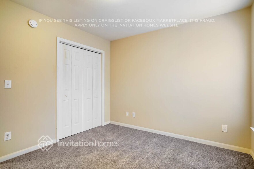 Building Photo - 511 Lodestone Dr