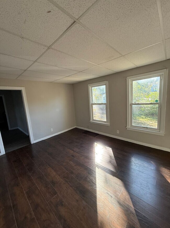 Building Photo - SECTION 8 and EDEN Accepted!! Your Newly R...