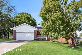 Building Photo - 111 Saralee Dr