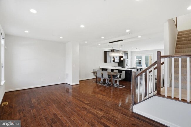 Building Photo - 11387 Ridgeline Rd