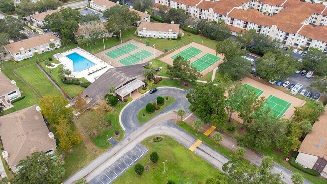 Building Photo - 3254 S Semoran Blvd