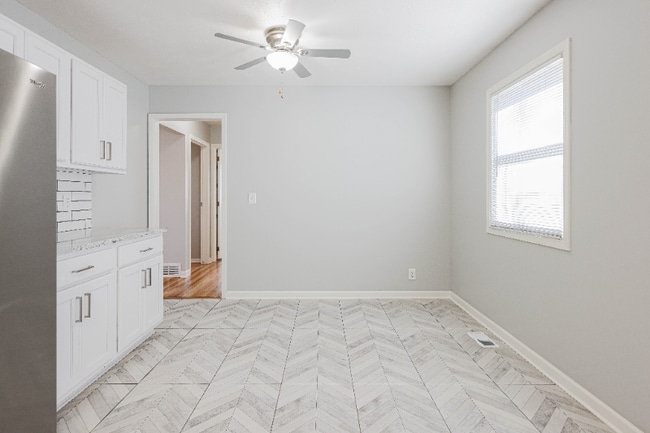 Building Photo - 3456 S 126th Ave