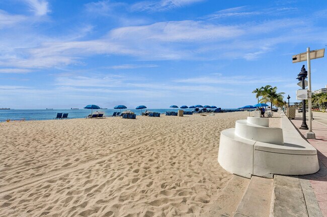 Building Photo - 525 N Fort Lauderdale Beach Blvd